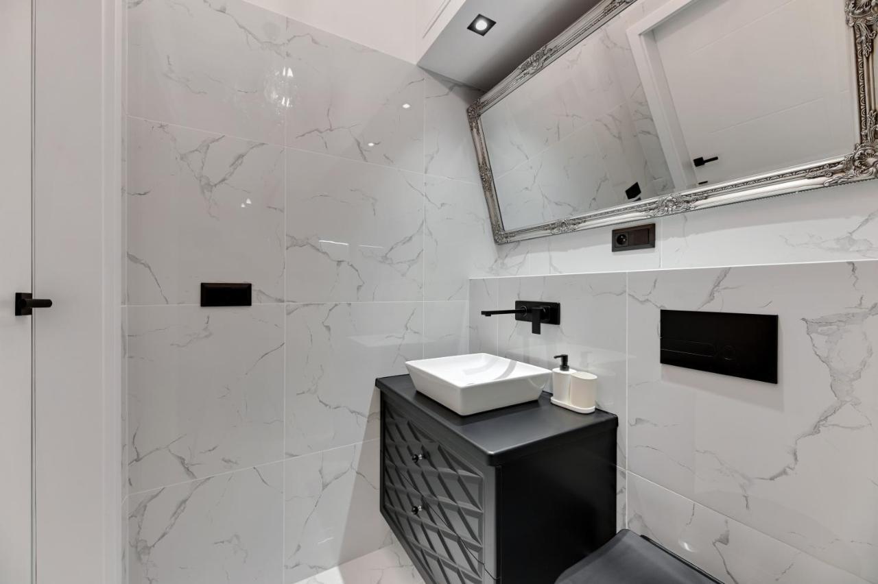 Dluga Boutique Apartment By Downtown Apartments 그단스크 외부 사진